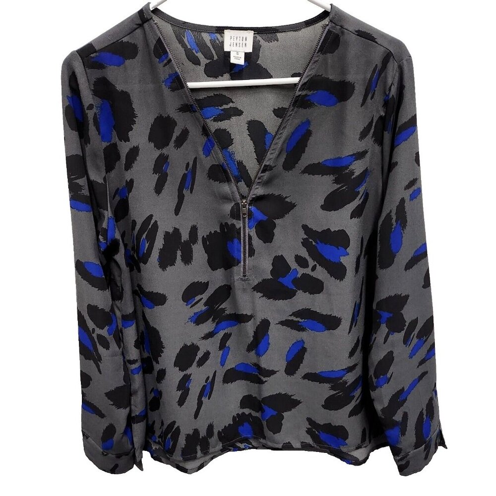 Peyton Jensen Womens Top Small Gray Blue Animal Print 1/2 Zip Long Sleeve BOHO
